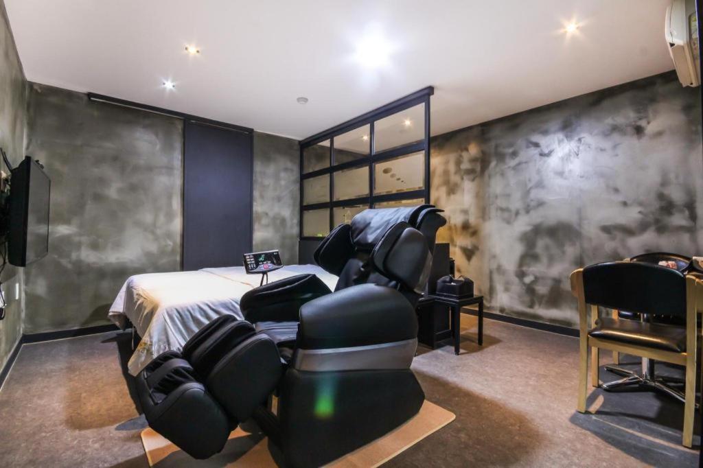 M7 Business Hotel Chilgok Esterno foto