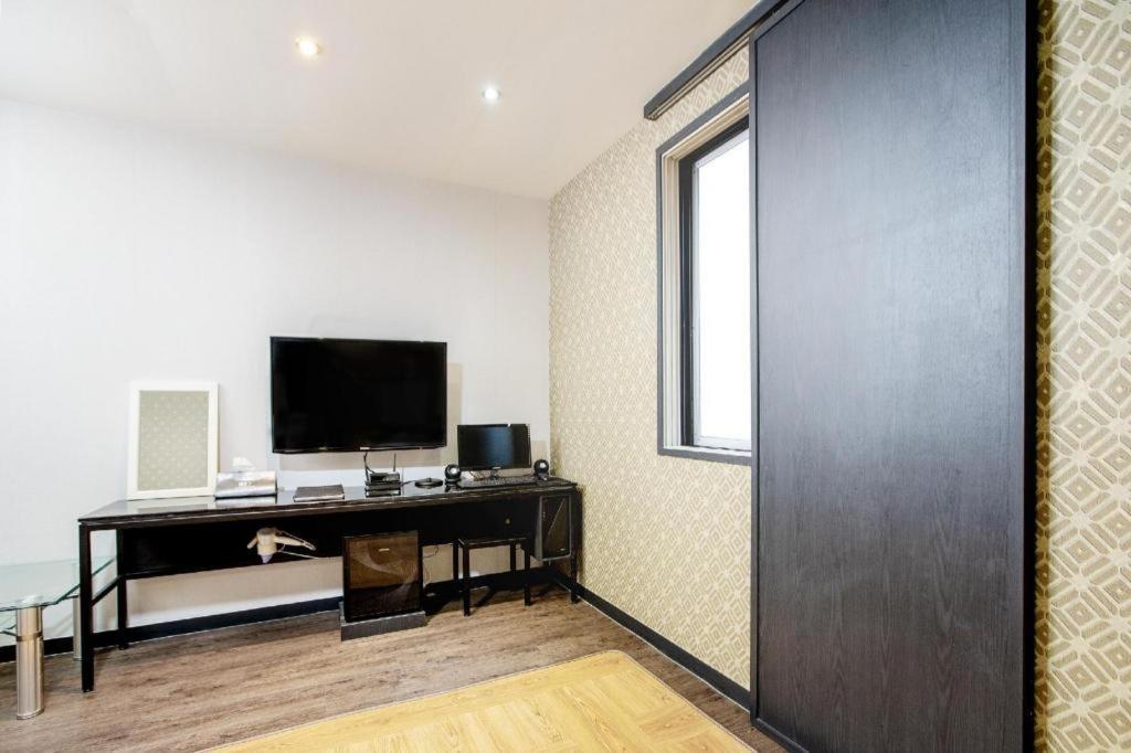 M7 Business Hotel Chilgok Esterno foto