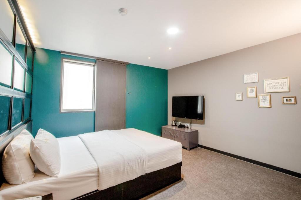 M7 Business Hotel Chilgok Esterno foto