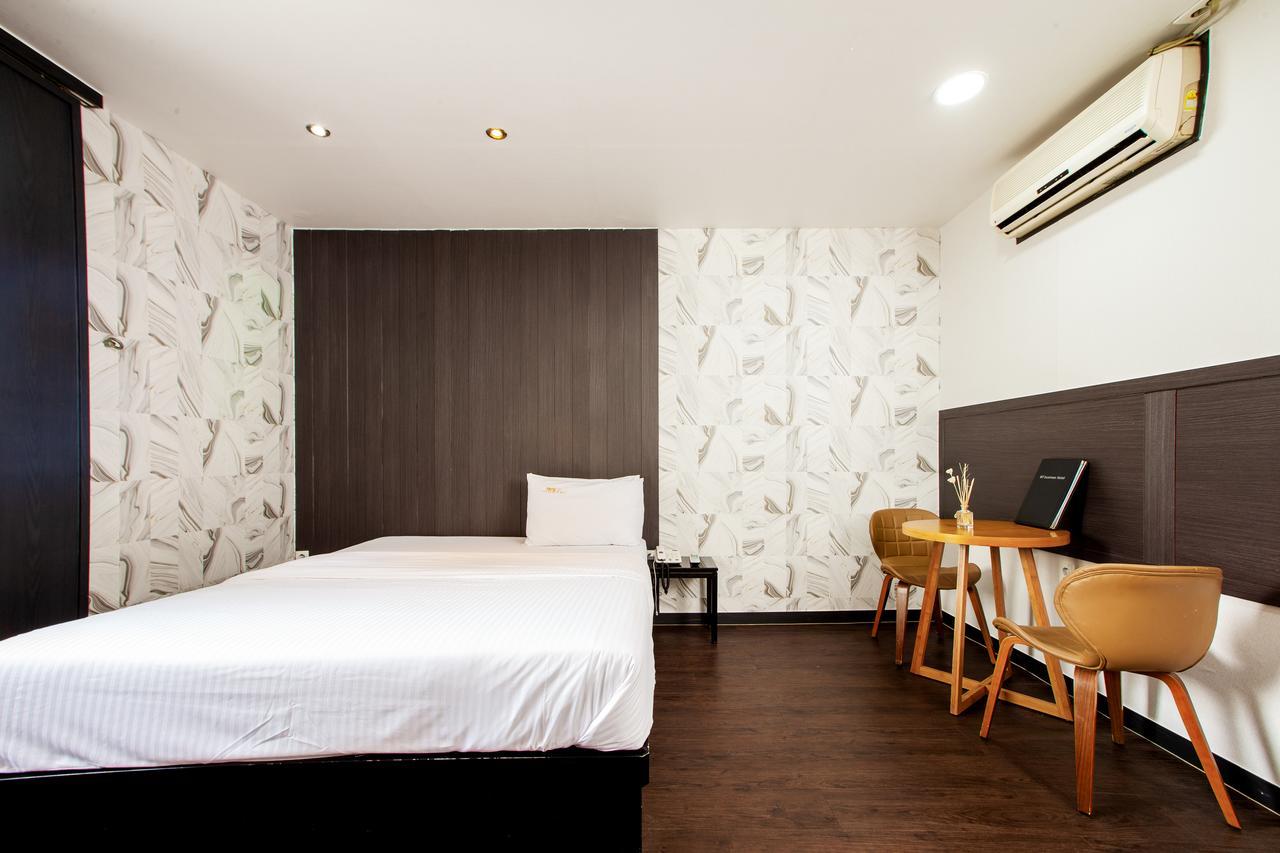 M7 Business Hotel Chilgok Esterno foto